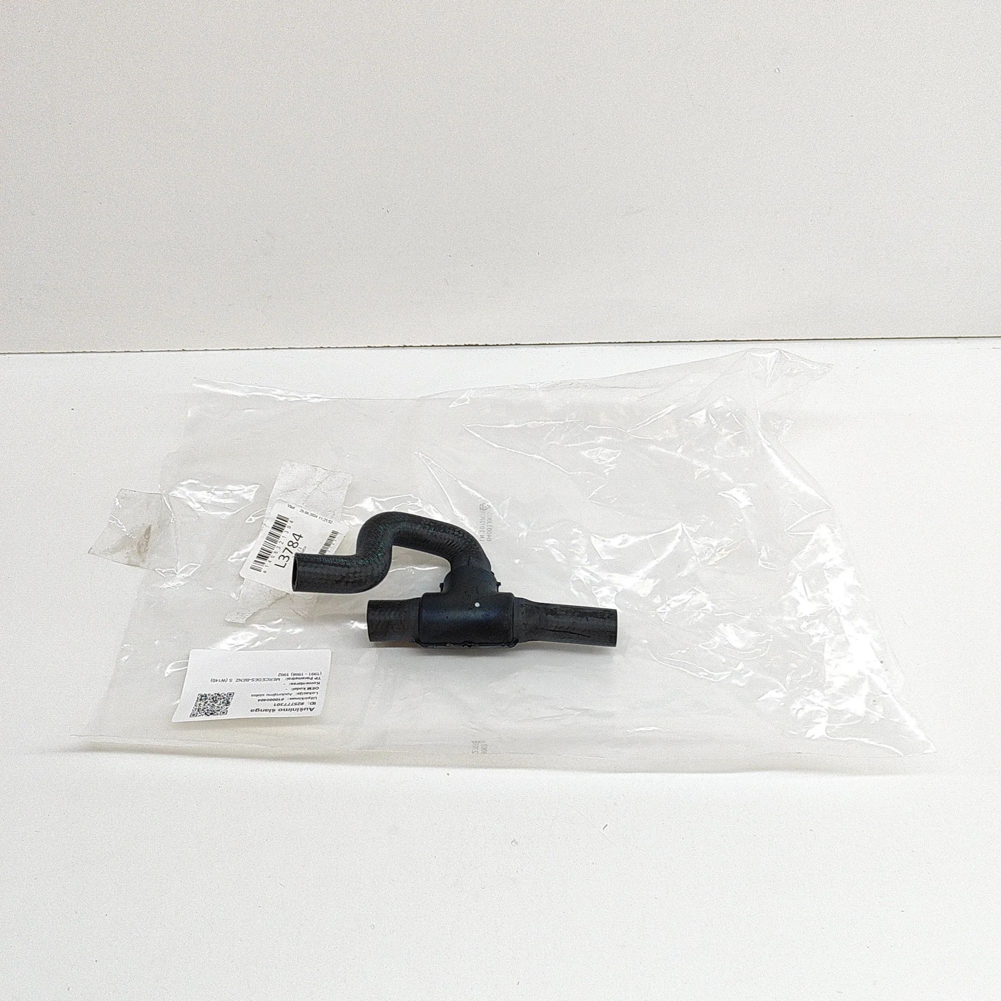 Mercedes-Benz 200 - 500 / E (W124) Coolant hose Coolant hose — MERCEDES BENZ S-CLASS (W140) (19...