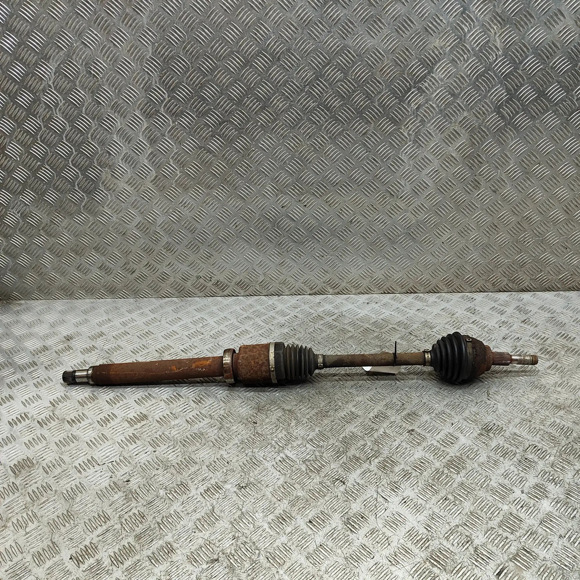 Ford Mondeo Front Right Driveshaft Front Right Driveshaft — FORD MONDEO V Sedan (2...