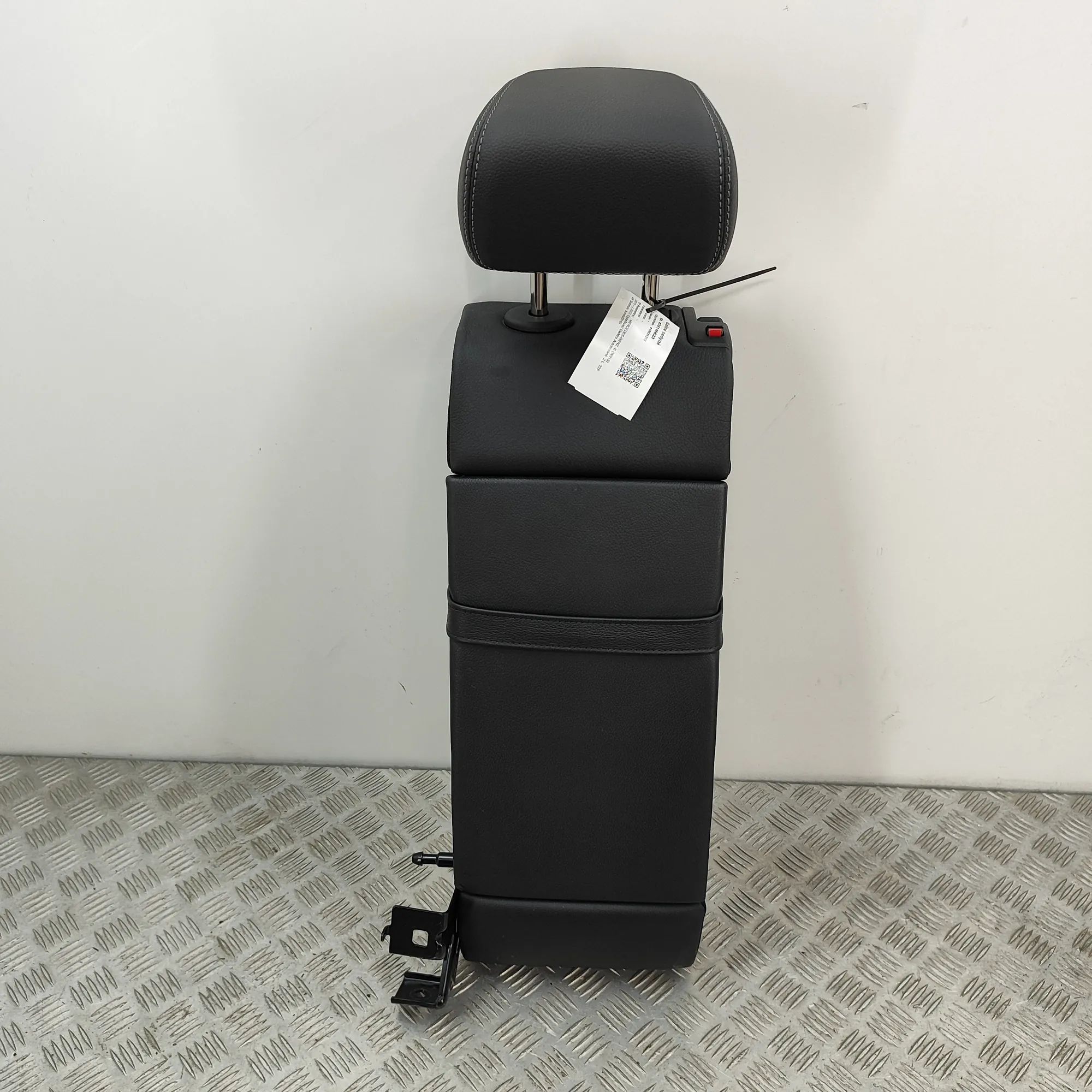 Mercedes-Benz A (W177) Заднее сиденье Rear seat — MERCEDES BENZ E-CLASS (W213) (2015-...