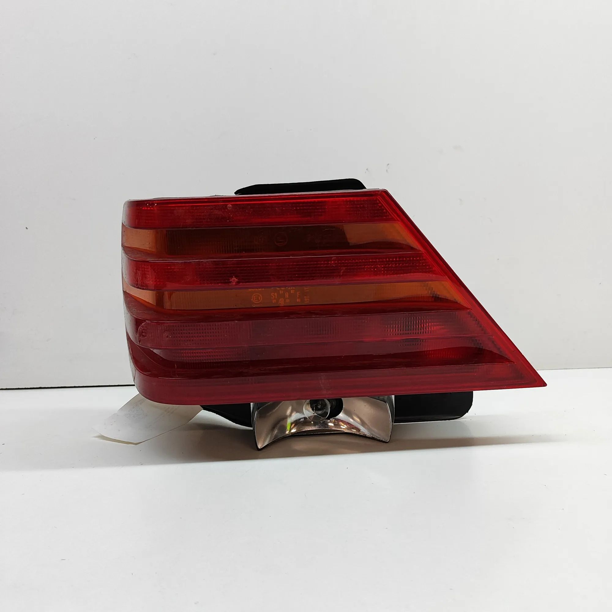 Mercedes-Benz 200 - 500 / E (W124) Rear Left Tail Light Rear Left Tail Light — MERCEDES BENZ S-CLASS (W...