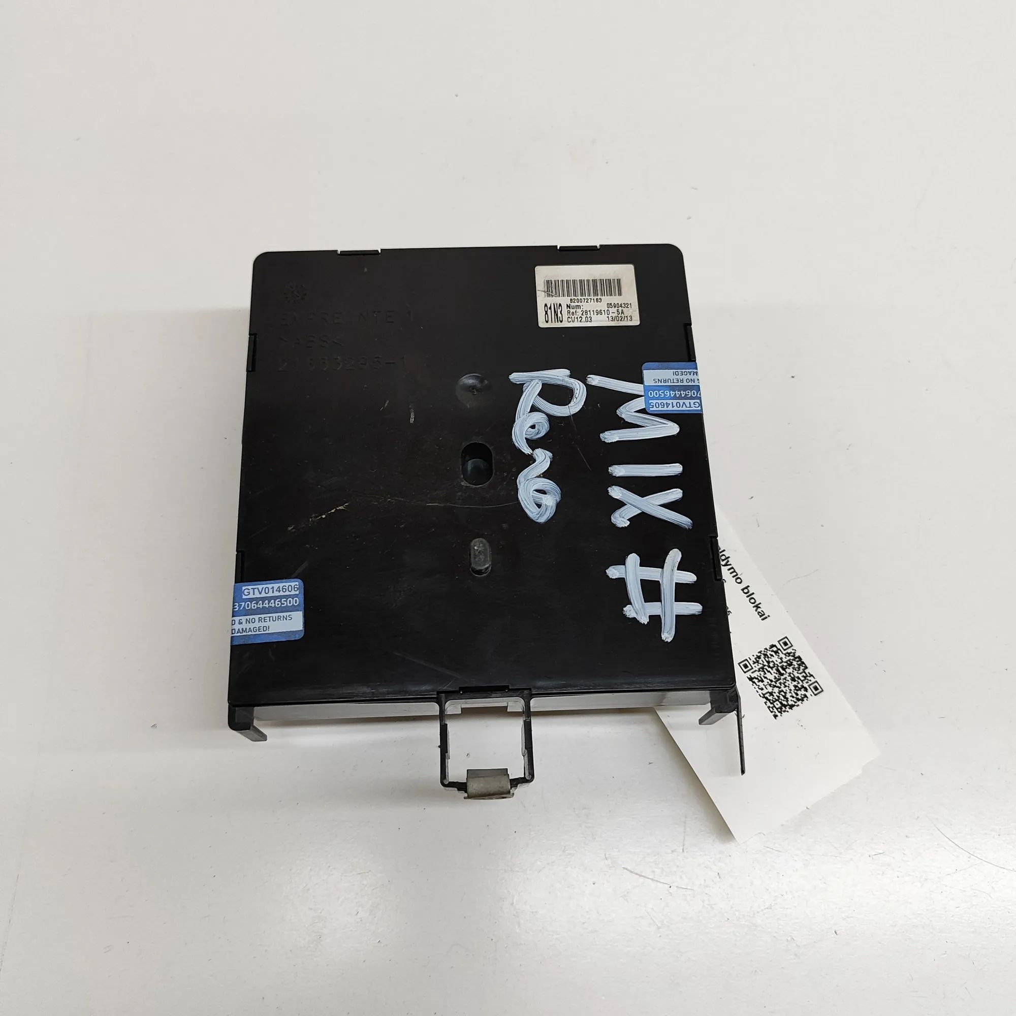 Renault Espace Comfort Control Unit Comfort Control Unit — RENAULT ESPACE III JE0_ ...