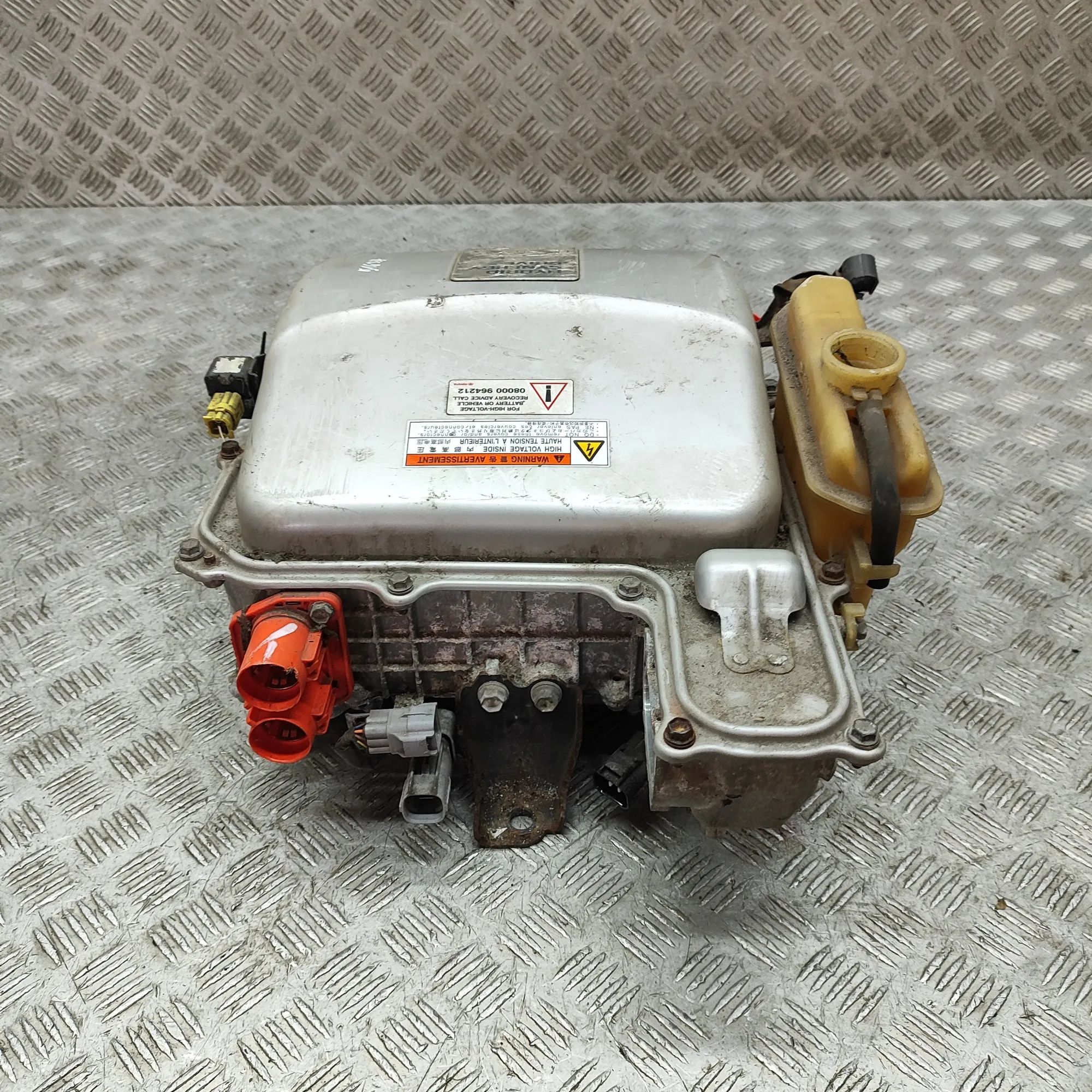 Toyota Prius Invertteri Inverter — TOYOTA PRIUS Hatchback _W2_ (2003-20...