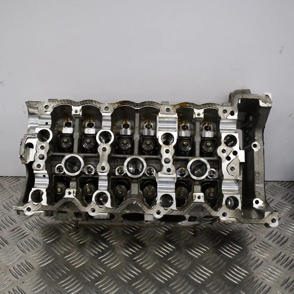 Mercedes-Benz GLK (X204) Right Side Engine Head Right Side Engine Head — MERCEDES BENZ GLK X204...