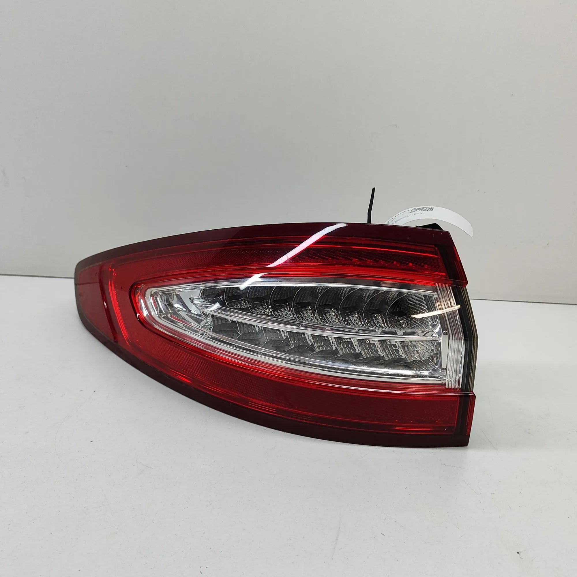 Ford Mondeo Rear Left Tail Light Rear Left Tail Light — FORD MONDEO V Sedan (201...