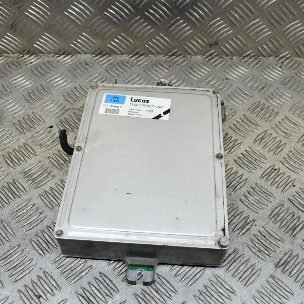 Jaguar XJ (XJ40) Engine Control Unit Engine Control Unit — JAGUAR XJ XJ40, XJ81 (198...
