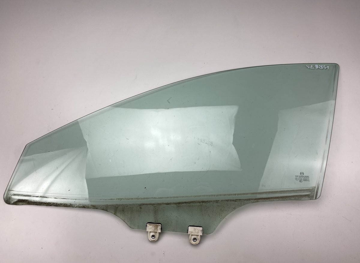Mazda 3 (BM / BN) Door window glass — front left Door window glass — front left — MAZDA 3 III (B...