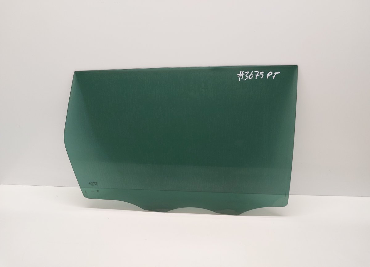 Volkswagen Touareg Door window glass — rear right Door window glass — rear right — VW TOUAREG II ...