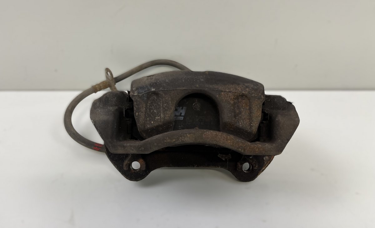 Kia Sportage Brake caliper — front right Brake caliper — front right — KIA SPORTAGE IV (...