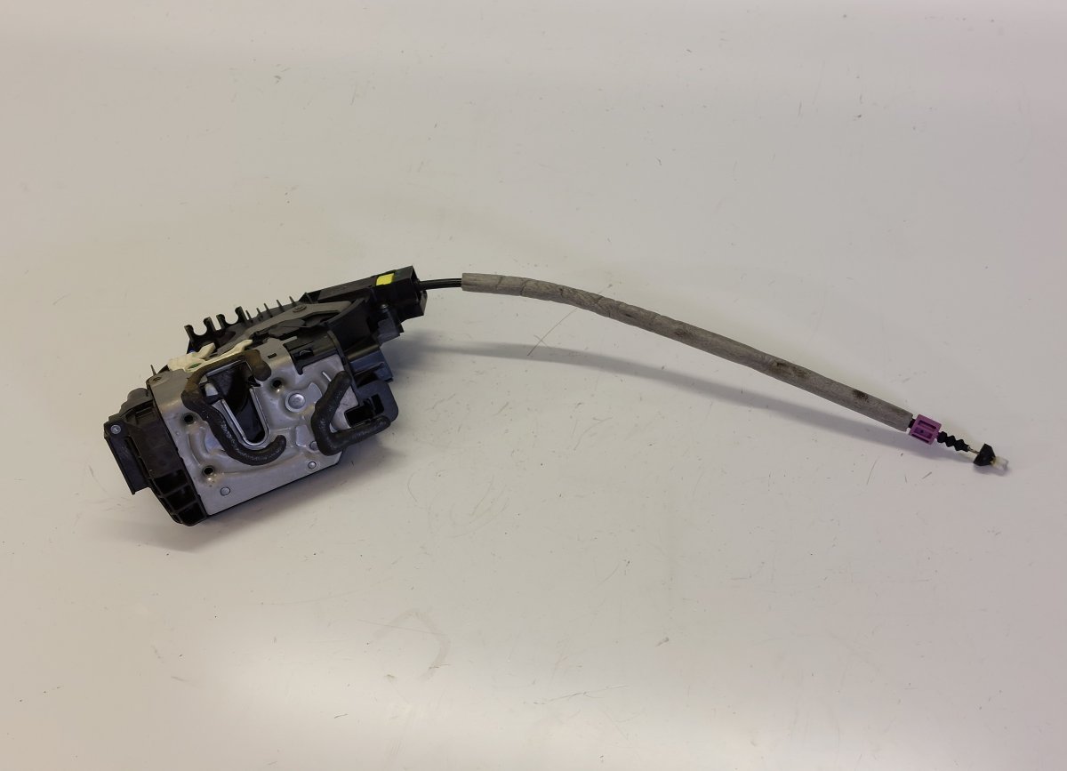 Mercedes-Benz ML / GLE (W166) Door lock — rear left Door lock — rear left — MERCEDES-BENZ GLE (W166...