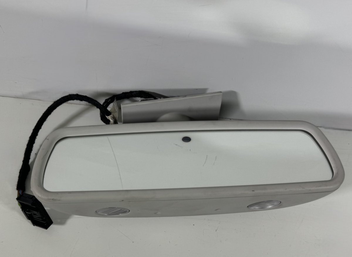 Audi A8 (D3) Interior rear-view mirror Interior rear-view mirror — AUDI A8 (4E) (2002-...