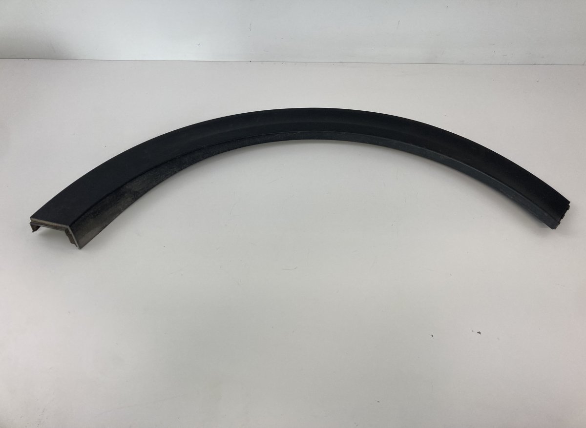 Kia Sportage Wheel arch extension — rear left Wheel arch extension — rear left — KIA SPORTAGE...