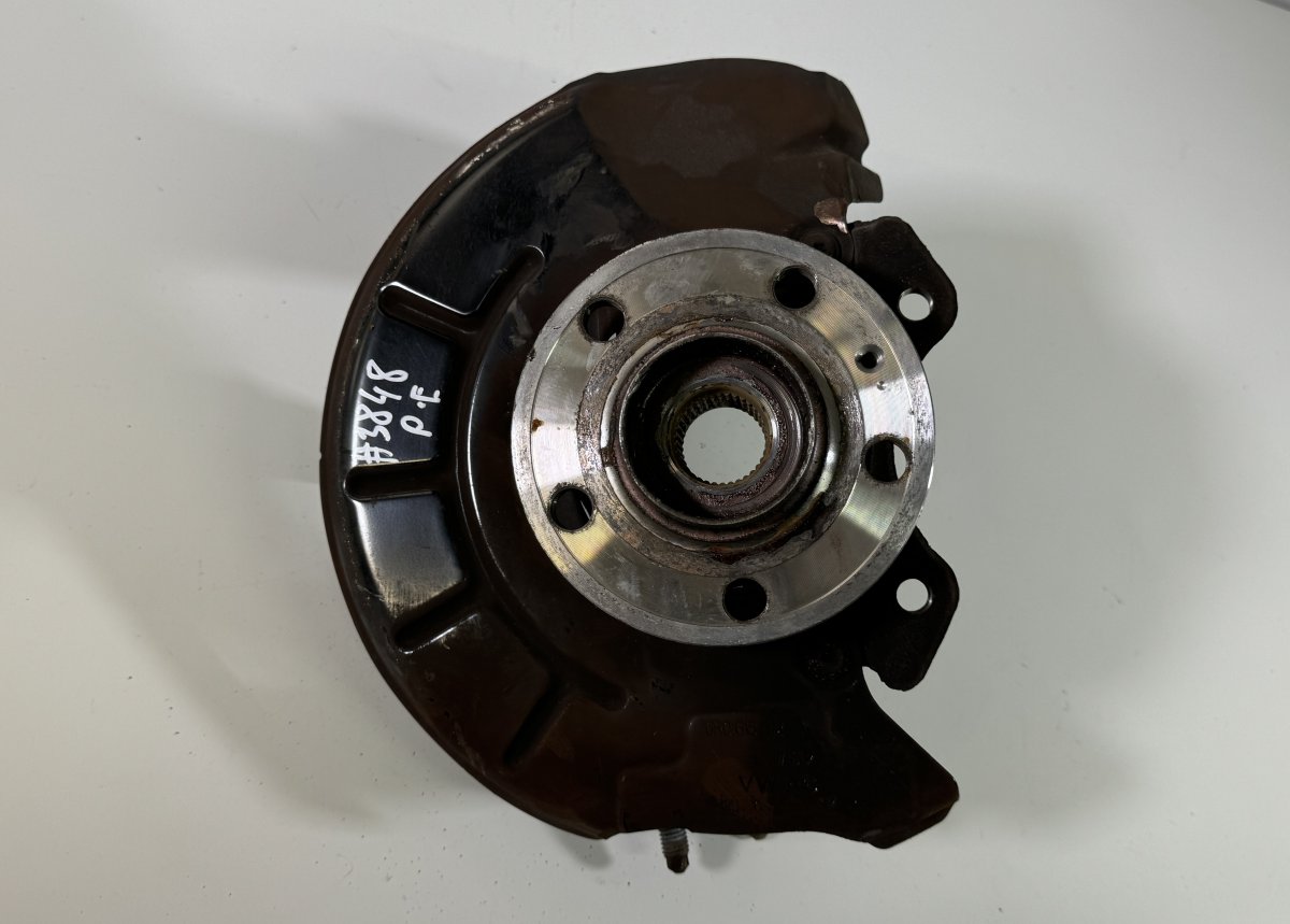 Audi A1 (8X) Wheel bearing housing — front right Wheel bearing housing — front right — AUDI A1 (...