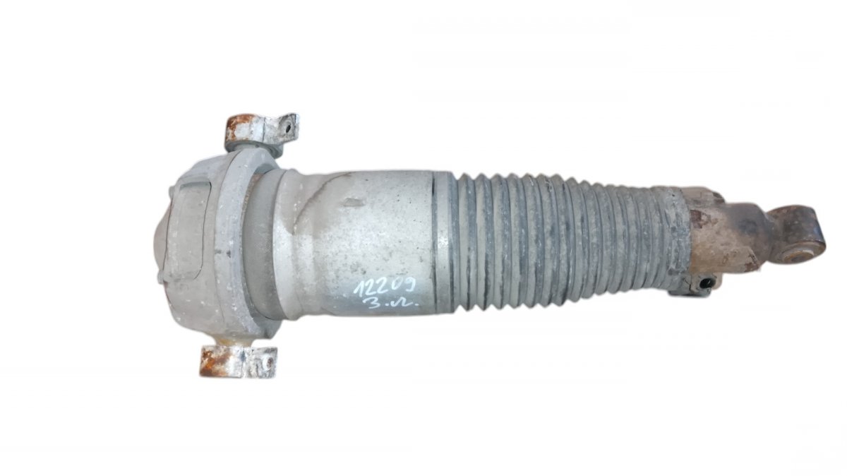 Volkswagen Touareg Shock absorber — rear left Shock absorber — rear left — VW TOUAREG I (7L) ...