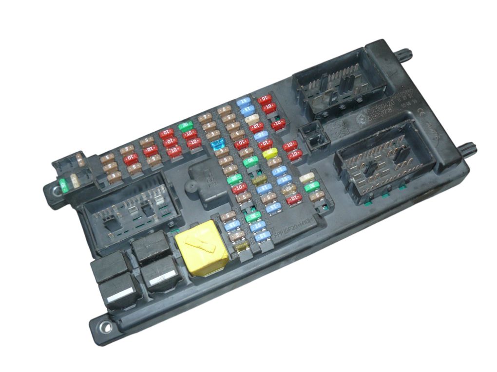 Land Rover Range Rover Sport Fuse box Fuse box — LAND ROVER RANGE ROVER SPORT I (L320...