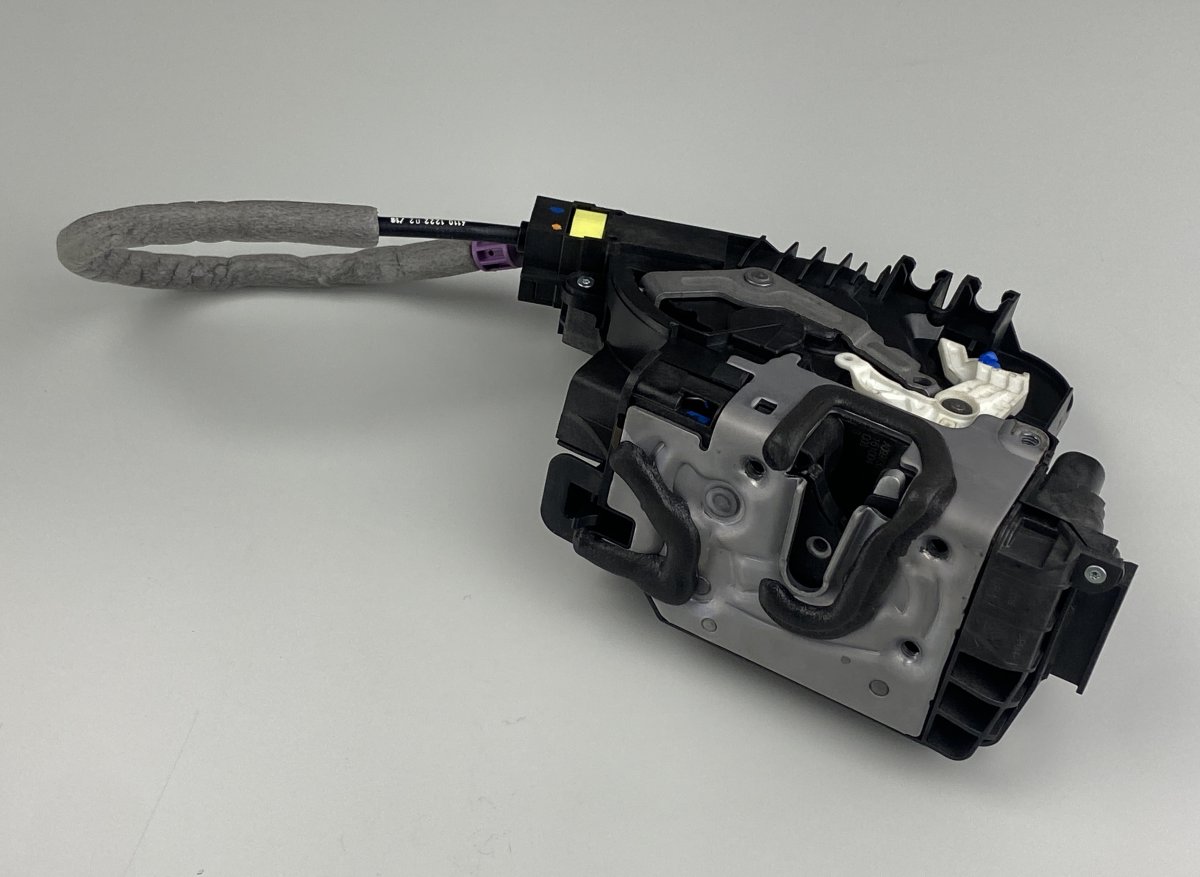 Mercedes-Benz ML / GLE (W166) Door lock — rear right Door lock — rear right — MERCEDES-BENZ GLE (W16...