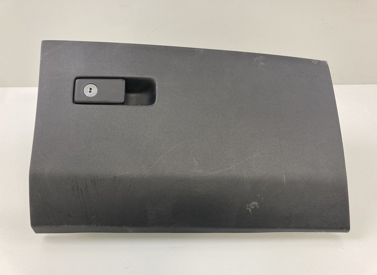 Kia Sportage Complete Glove Compartment Complete glove compartment — KIA SPORTAGE IV (Q...