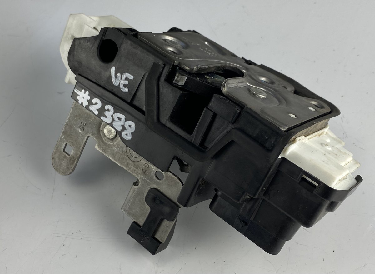 Volvo V40 Door lock — front left Door lock — front left — VOLVO V40 (2012-2019) ...