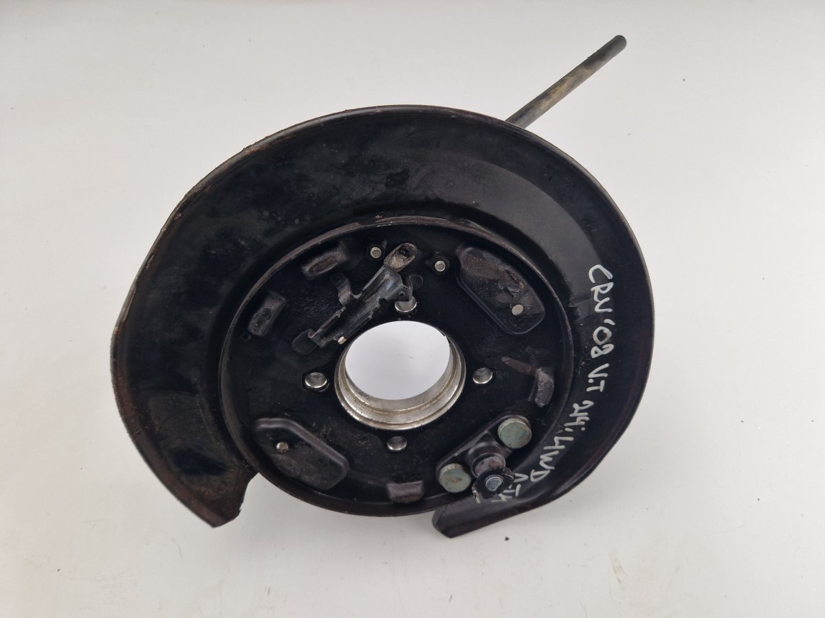 Honda CR-V Wheel bearing housing — rear left Wheel bearing housing — rear left — HONDA CR-V ...