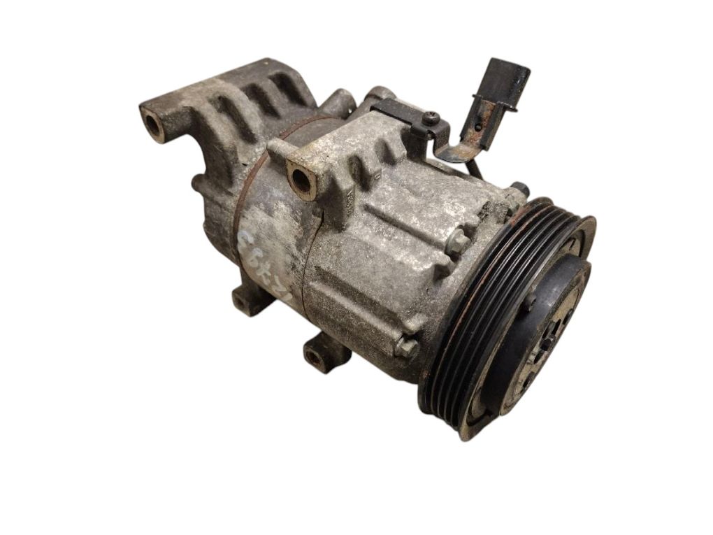 Kia ceed (JD) Air-conditioning compressor Air-conditioning compressor — KIA CEE'D II (JD)...