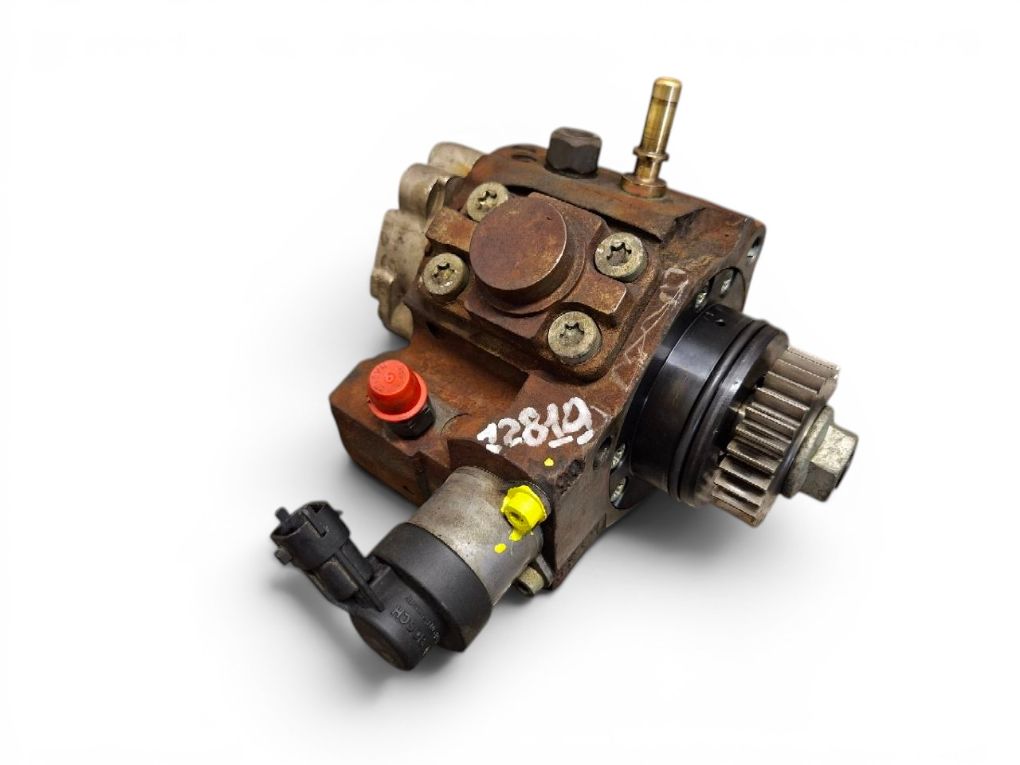 Nissan X-Trail Diesel fuel injection pump Diesel fuel injection pump — NISSAN X-TRAIL II ...