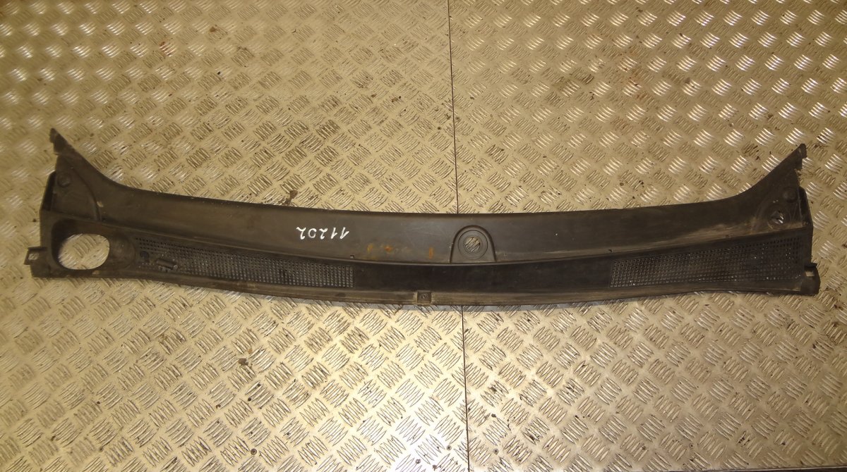 Dacia Logan Windscreen wiper cowl Windscreen wiper cowl — DACIA LOGAN II (2012-20...