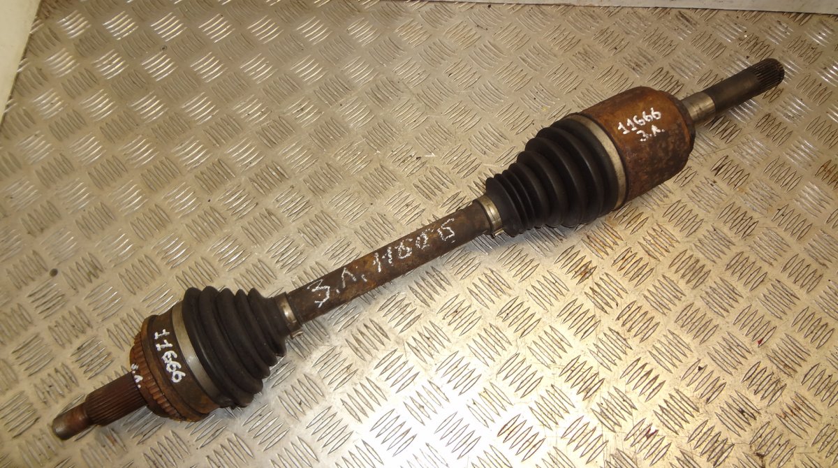 Land Rover Range Rover Sport Driveshaft — rear left Driveshaft — rear left — LAND ROVER RANGE ROVER...