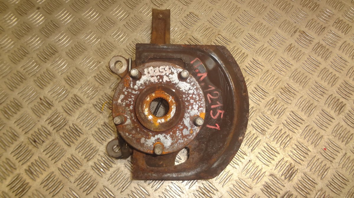 Nissan Qashqai Wheel bearing housing — front left Wheel bearing housing — front left — NISSAN QAS...