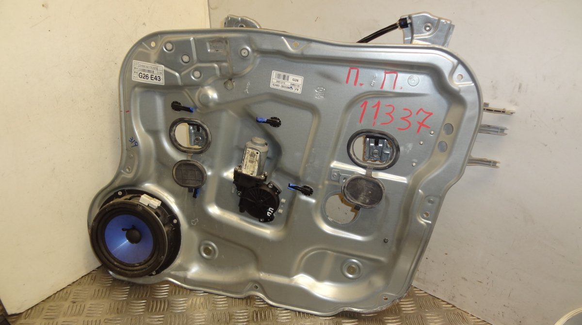 Hyundai Santa Fe Complete window regulator — front right Complete window regulator — front right — HYUND...