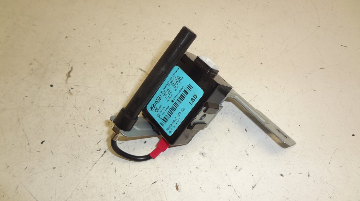 Hyundai i40 Central Locking Control Unit Central locking control unit — HYUNDAI i40 (VF)...