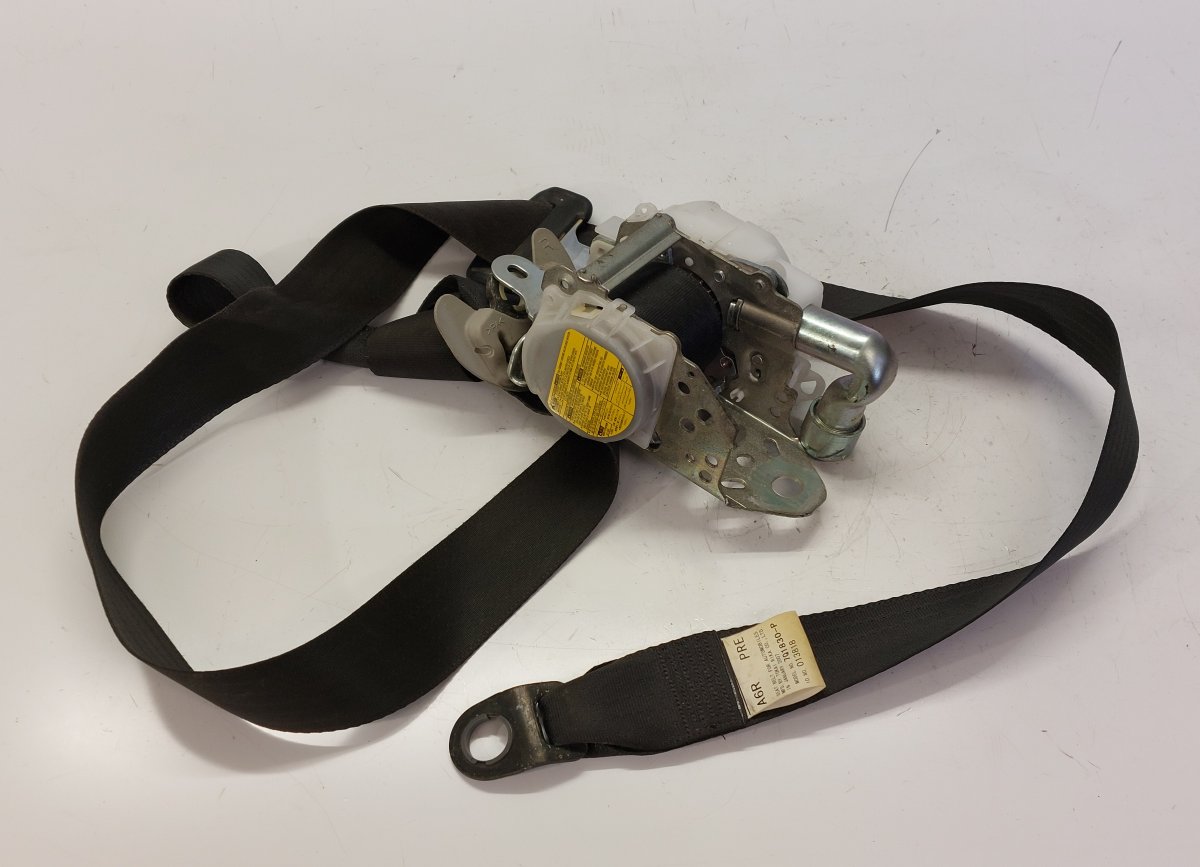 Toyota Auris Seat belt — front right Seat belt — front right — TOYOTA AURIS (_E15_) ...