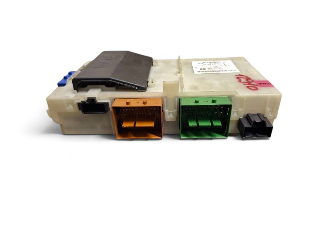Volvo S80 Fuse box Fuse box — VOLVO S80 (II AS) (2006-2016) — 3078...