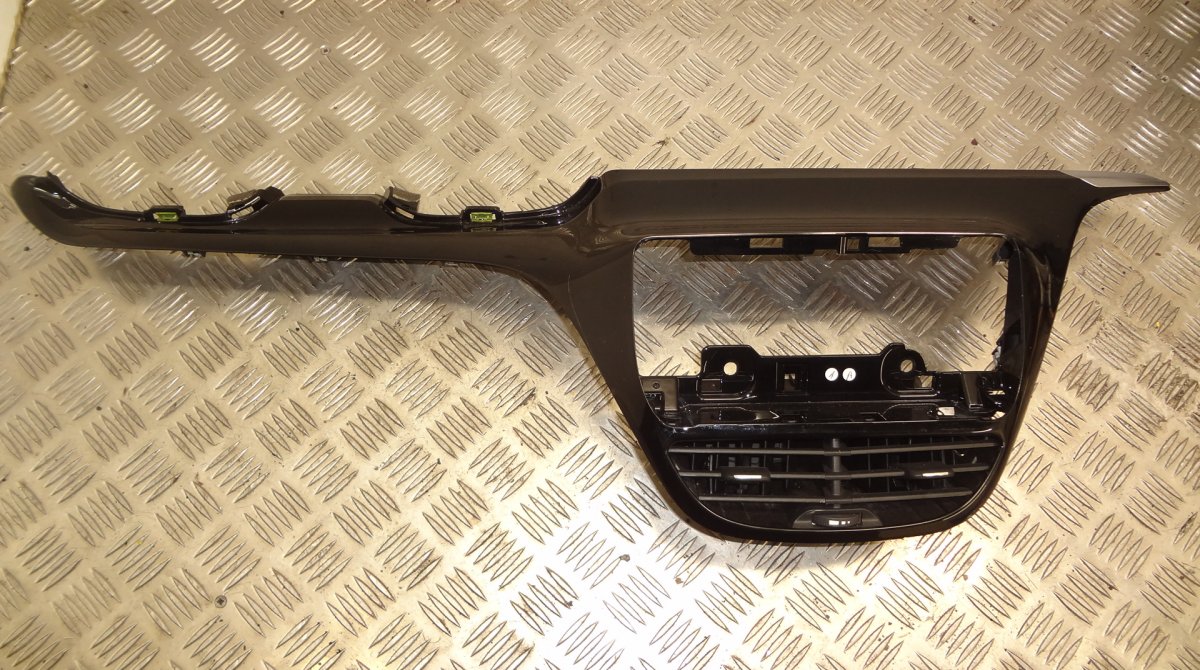 Peugeot 208 Dashboard Trim Dashboard trim — PEUGEOT 208 I (A9) (2012-2019)...