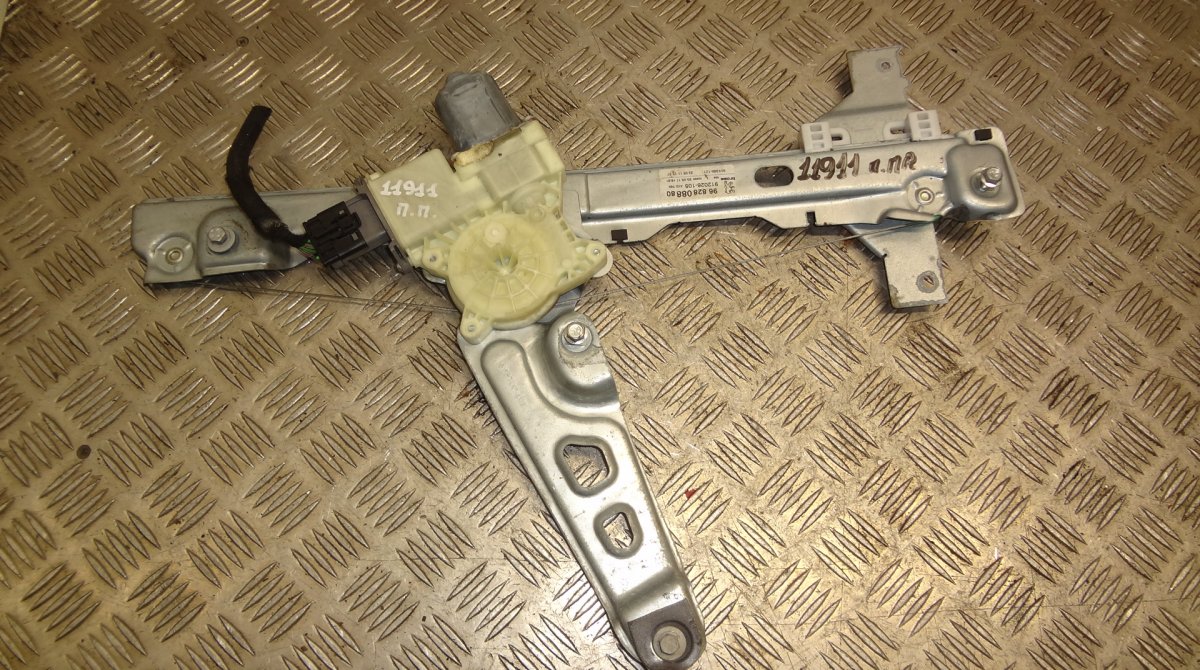 Peugeot 3008 Complete window regulator — front right Complete window regulator — front right — PEUGE...