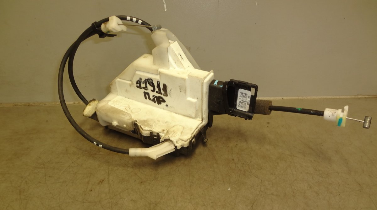 Peugeot 3008 Door lock — front right Door lock — front right — PEUGEOT 3008 I (T84) ...