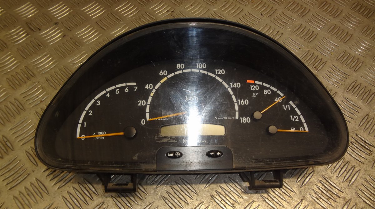 Mercedes-Benz Sprinter (W901-905) näidikud Instrument cluster — MERCEDES-BENZ SPRINTER (90...