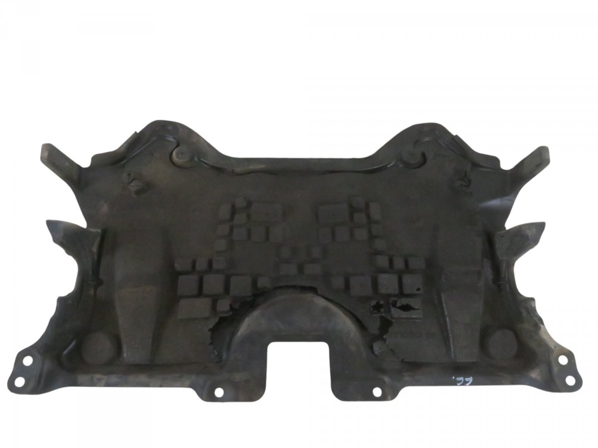 Mercedes-Benz A (W169) Engine splash shield Engine splash shield — MERCEDES-BENZ C-CLASS (W...