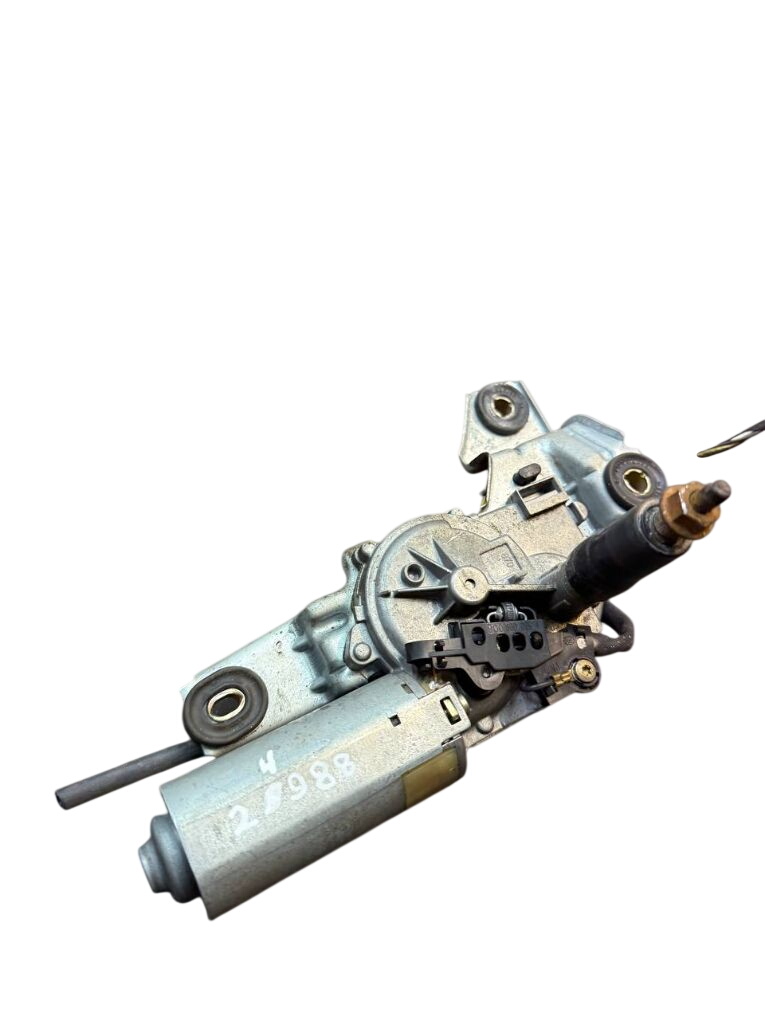Volvo V70 Tailgate wiper motor Tailgate wiper motor — VOLVO V70 II / XC70 I (P...