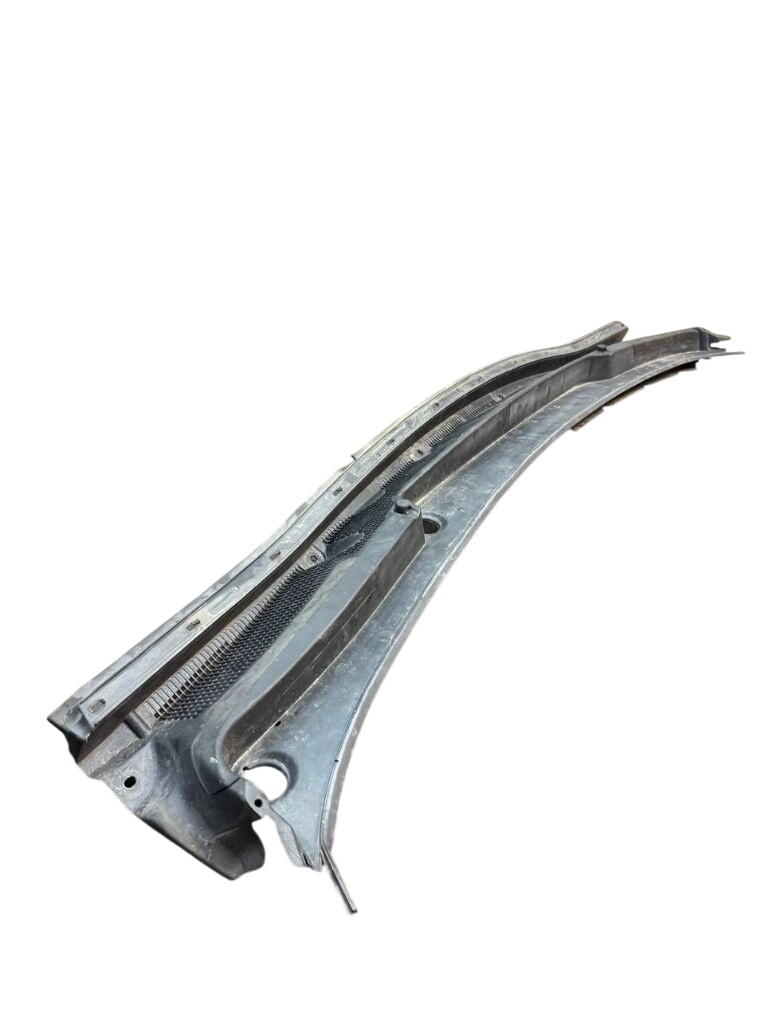 Opel Mokka (A) Windscreen wiper cowl Windscreen wiper cowl — OPEL MOKKA A (J13) (201...