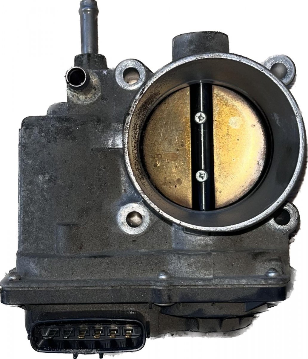 Toyota Auris Throttle body Throttle body — TOYOTA AURIS (_E15_) (2006-2012...