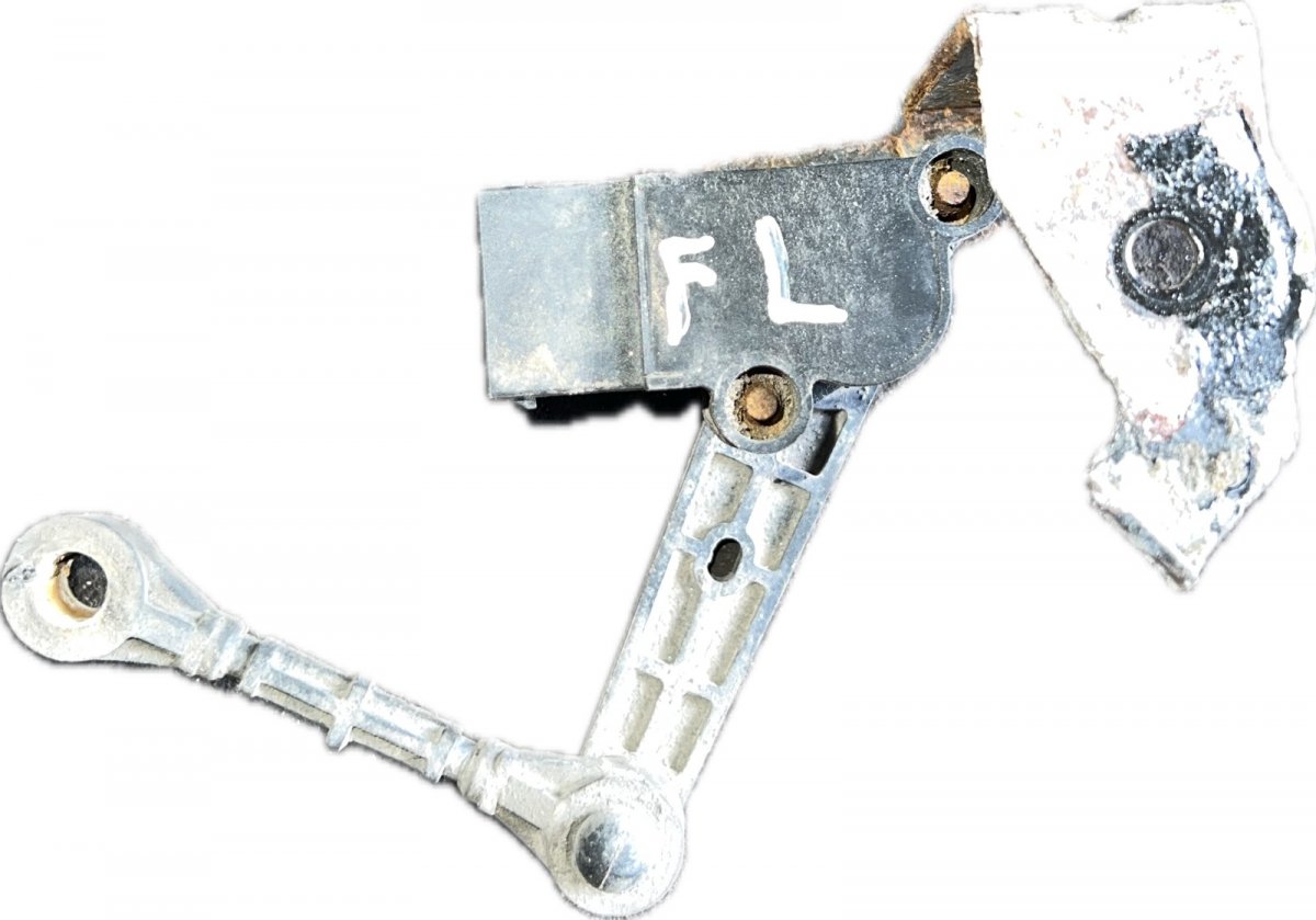 Land Rover Range Rover Sport (L494) Suspension level sensor — front left Suspension level sensor — front left — LAND ROV...