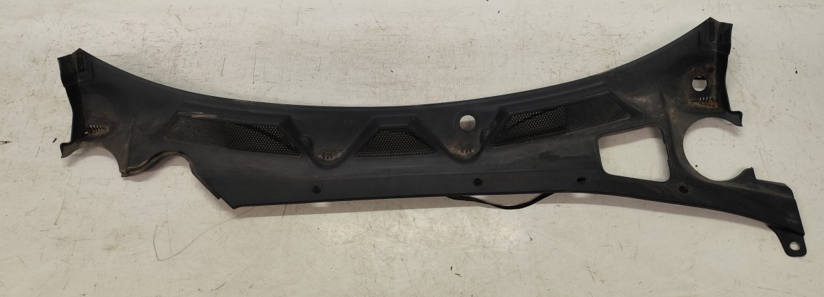 Jaguar XJ Windscreen wiper cowl Windscreen wiper cowl — JAGUAR XJ (X351) (2009-...