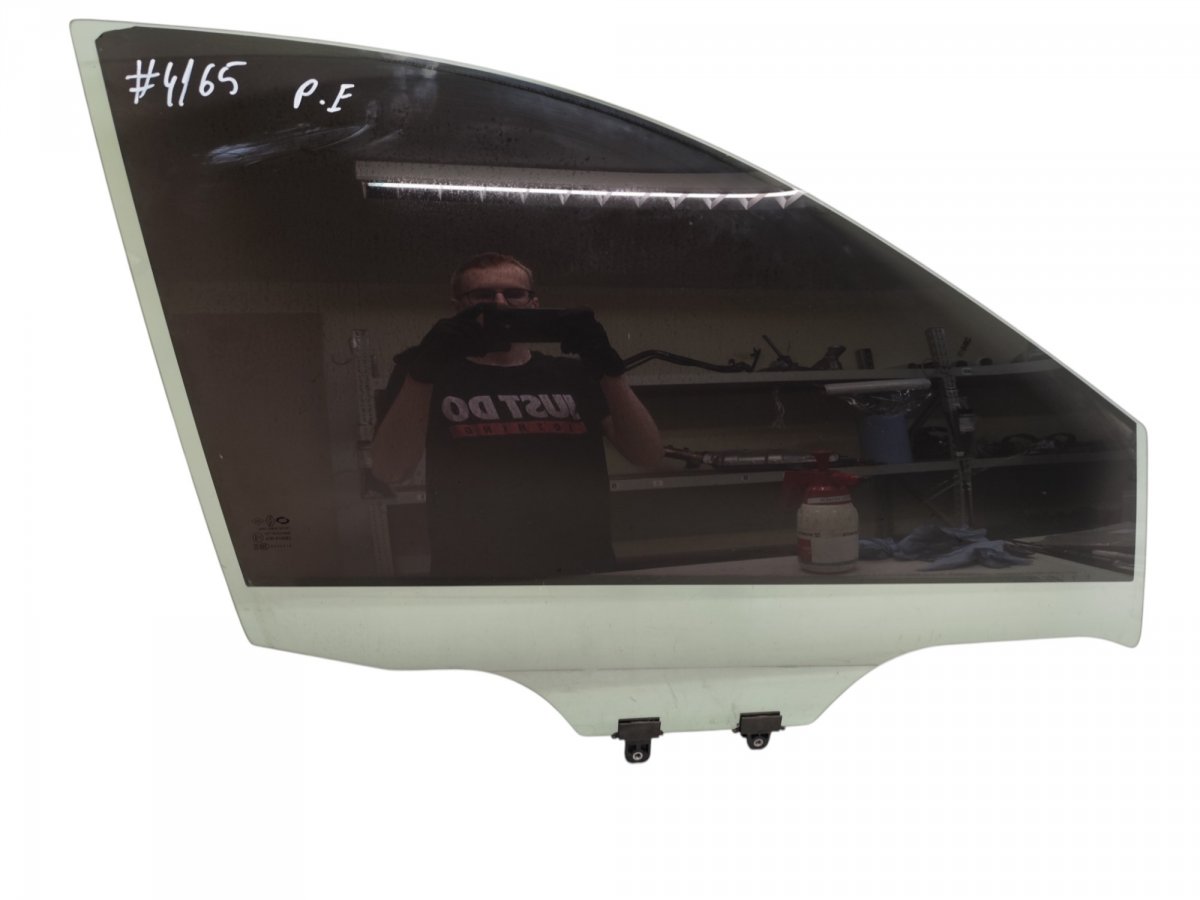 Renault Koleos Door window glass — front right Door window glass — front right — RENAULT KOLEO...