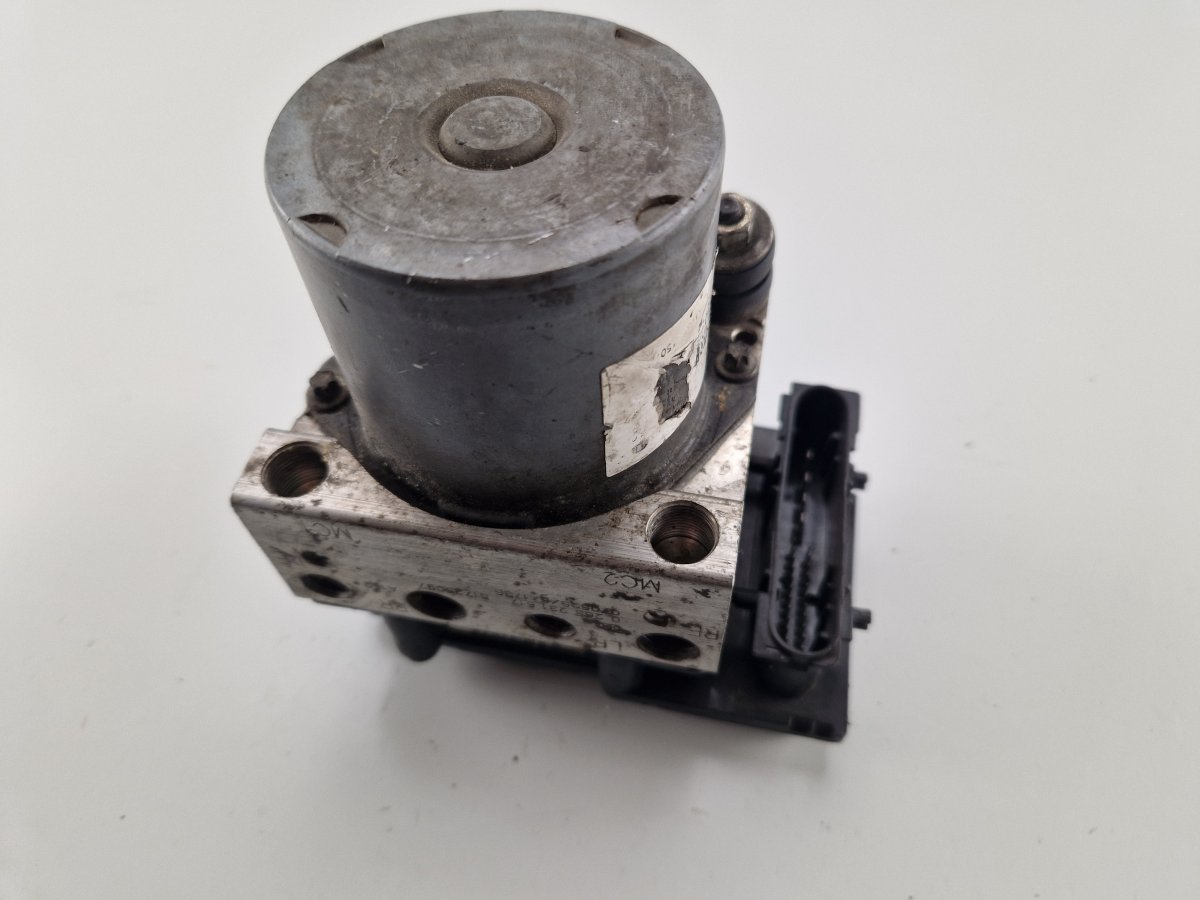 Peugeot Boxer ABS hydraulic unit / pump ABS hydraulic unit / pump — PEUGEOT BOXER (250)...