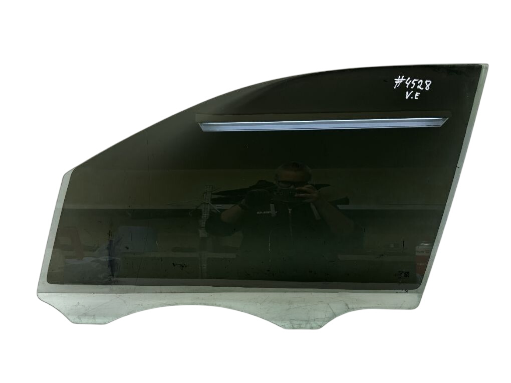 Porsche Cayenne Door window glass — front left Door window glass — front left — PORSCHE CAYENN...