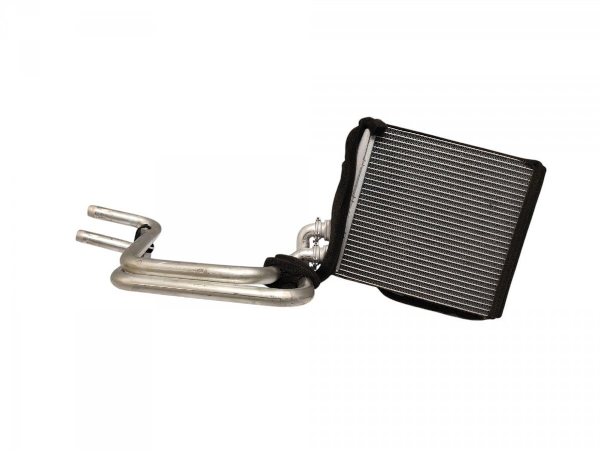 Land Rover Discovery Sport Heater core Heater core — LAND ROVER DISCOVERY SPORT (L550)...