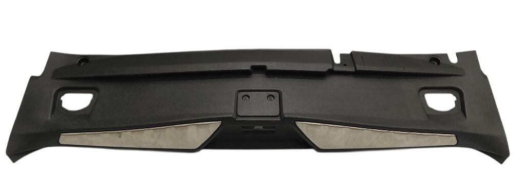Maserati Quattroporte Boot loading sill trim Boot loading sill trim — MASERATI QUATTROPORTE ...