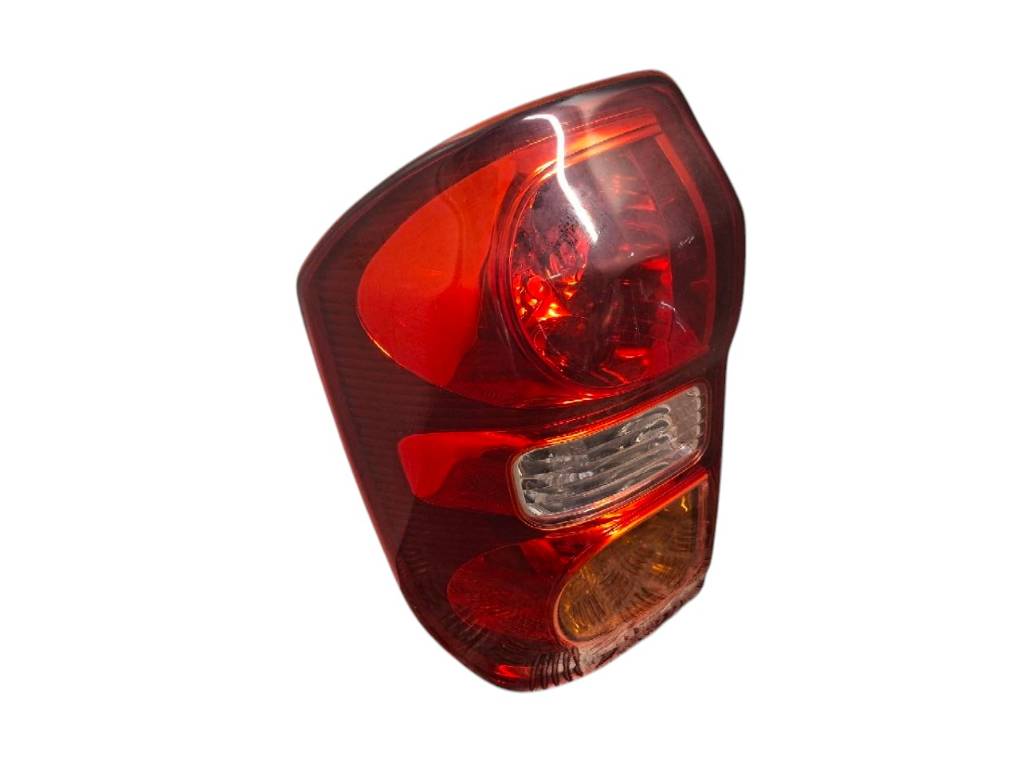 Toyota RAV4 (XA20) Left Rear Light Left rear light — TOYOTA RAV 4 II (XA20) (2000-...