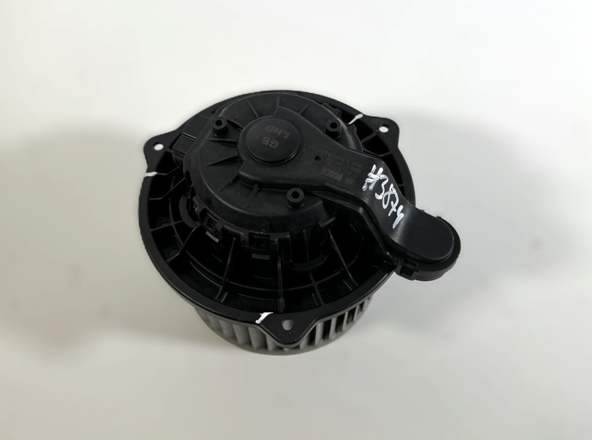 Hyundai i20 Heater Blower Motor Heater blower motor — HYUNDAI i20 II (GB) (2014...