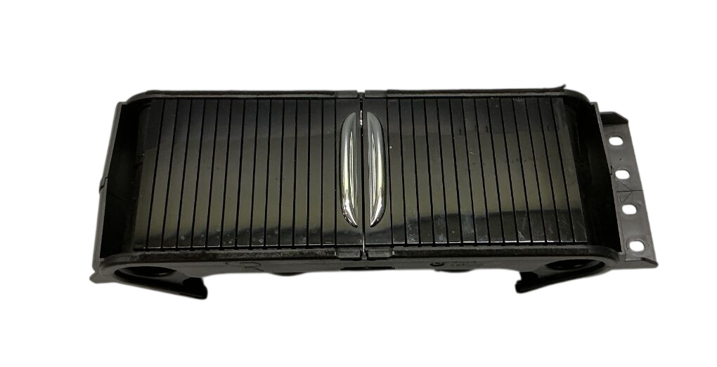 Jaguar XJ Cup holder — front Cup holder — front — JAGUAR XJ (X351) (2009-201...