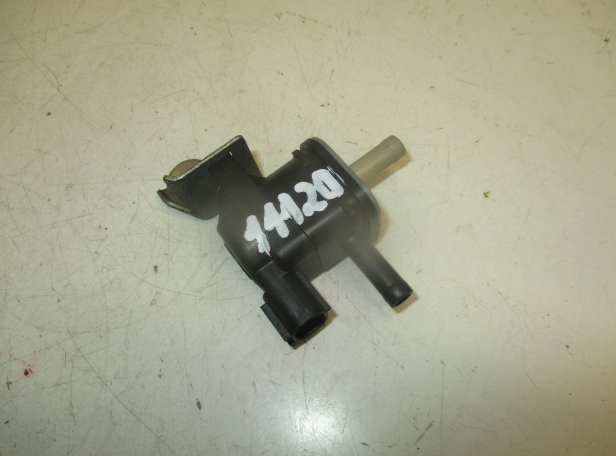 Lexus GS Engine Solenoid Valve Engine solenoid valve — LEXUS GS III (2005-2011...